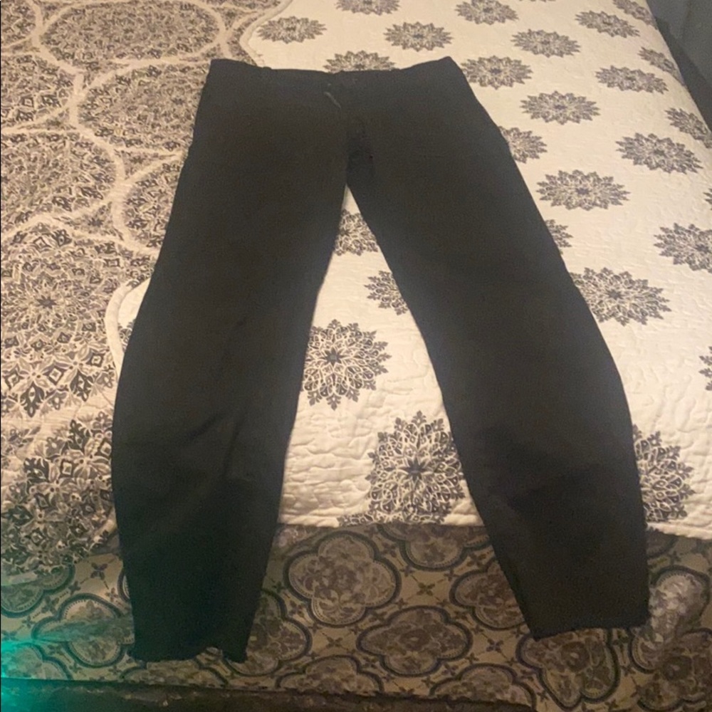 Black pant